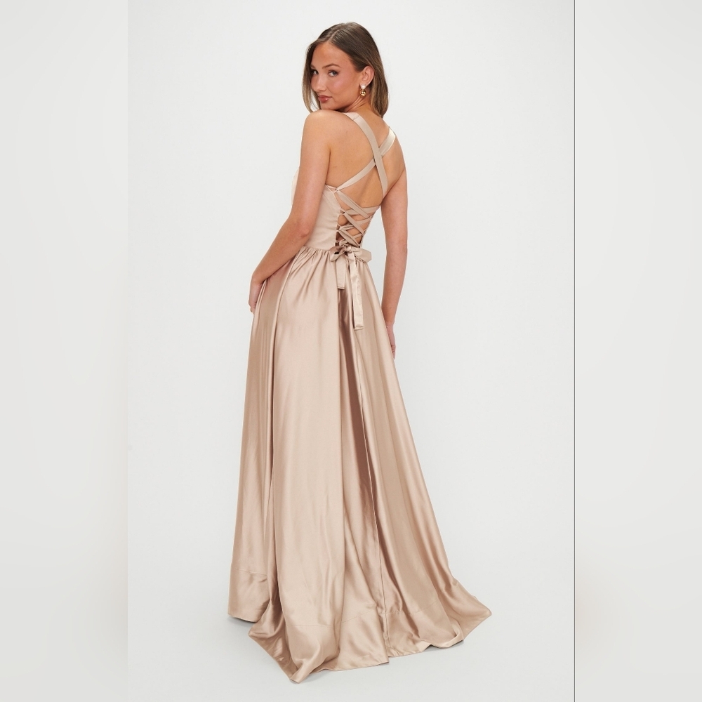 Show Me Your MuMu Abigail Maxi Champagne Luxe Satin Dress L Wedding Party Prom - Picture 3 of 8